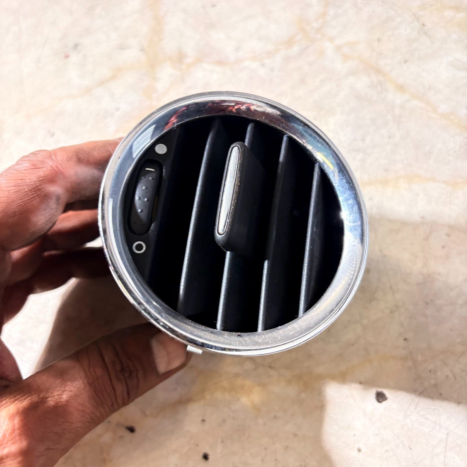 Fiat 500 Dashboard Vent Passenger Front Left Side 226543 2013