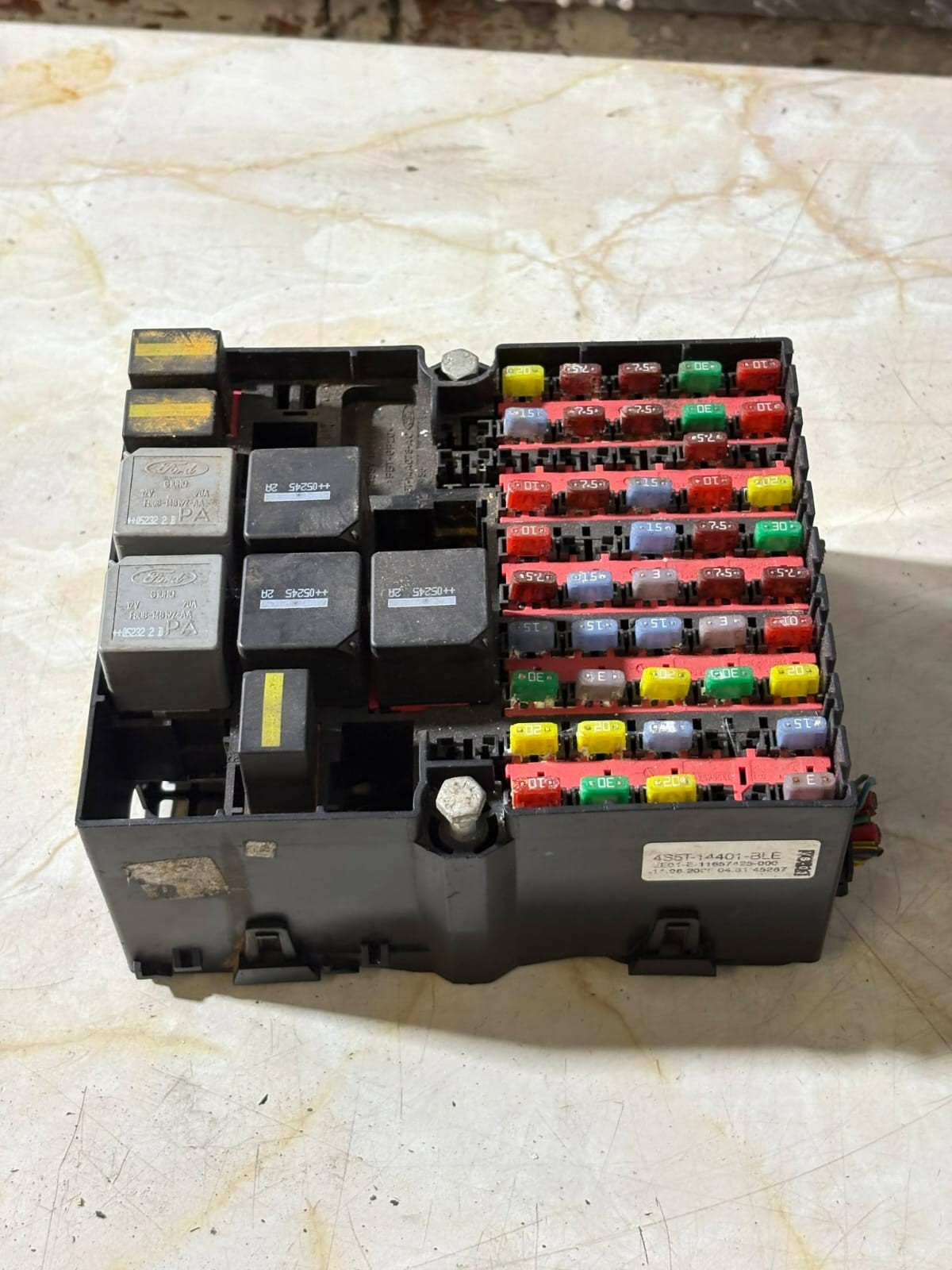 6N1T14401ACF Relay/Fuse Box for FORD FUSION (CBK) Ambiente 2006 8393979