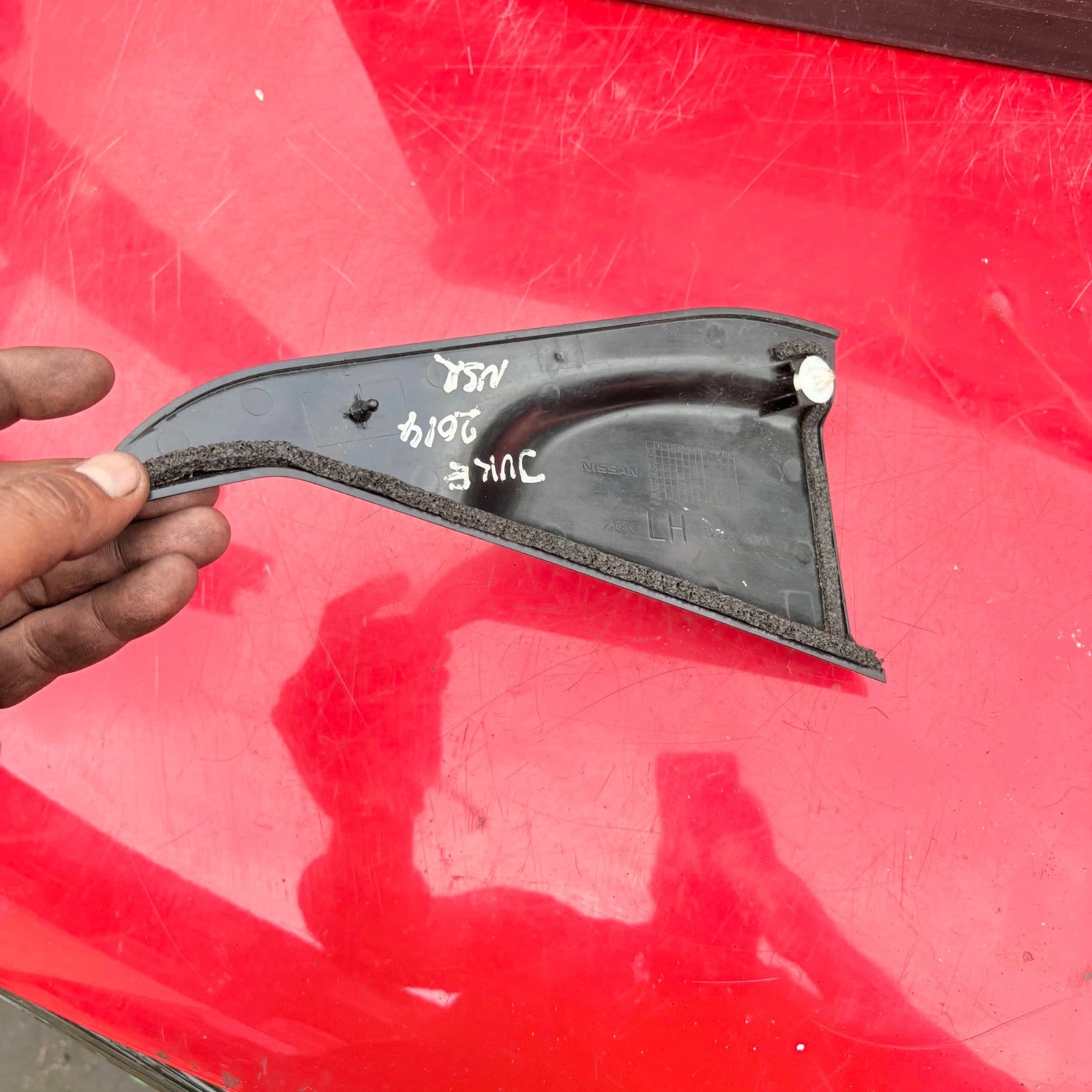 NISSAN JUKE 2014 DOOR TRIM REAR PASSENGER LEFT 822931KA0A