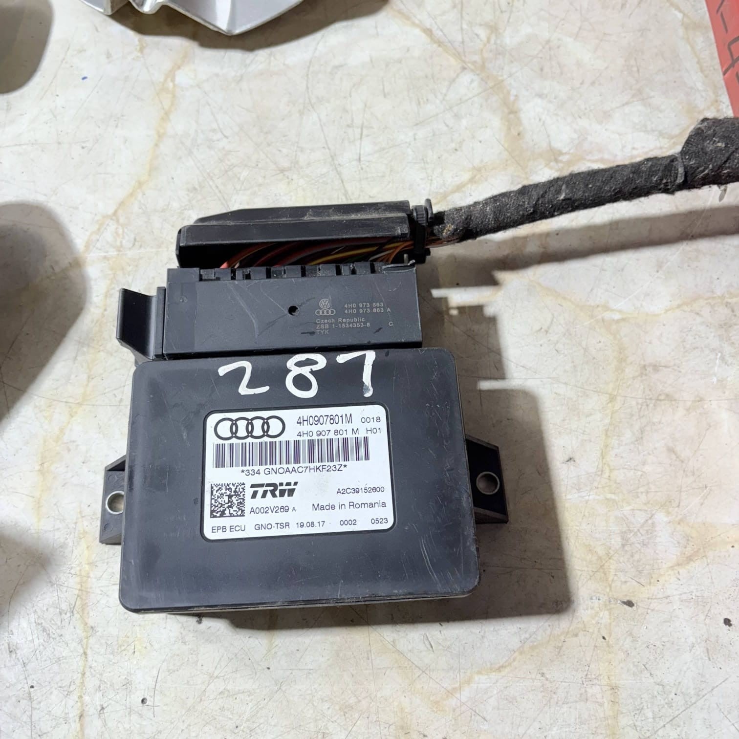AUDI A6 4G2, C7, 4GC Handbrake Control Unit 4H0907801M 3.0 Diesel 235kw 30744112