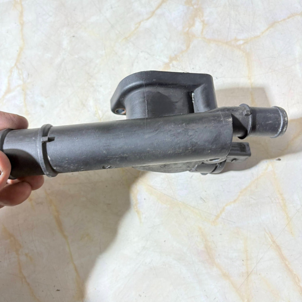 038121132G Coolant Flange Outlet Jeep Compass 06-10 2.0 CRD VW 2.0 TDI