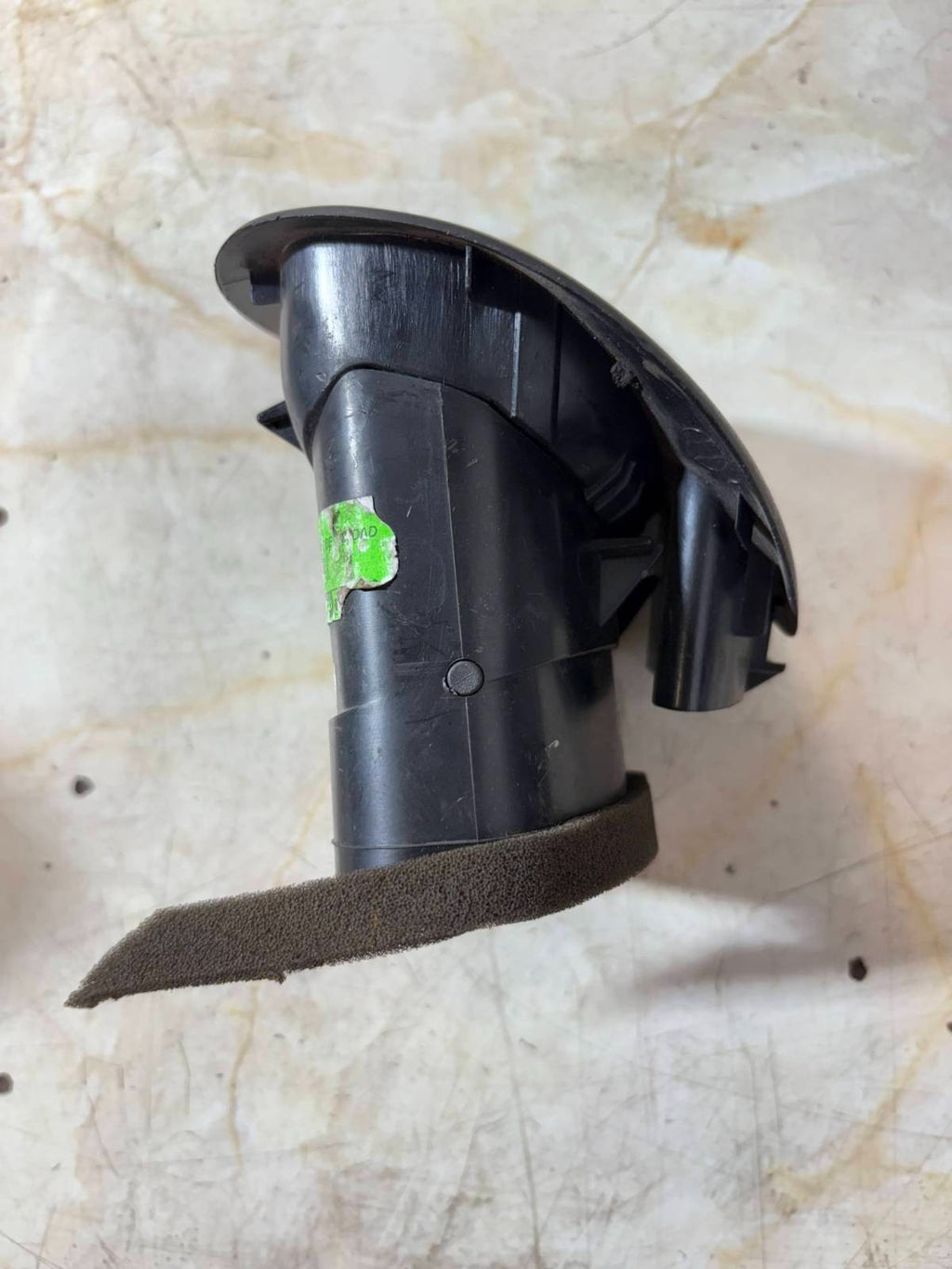 Citroen Xsara Picasso 2003 NSF PASSENGER FRONT LEFT AIR VENTS 9631280077
