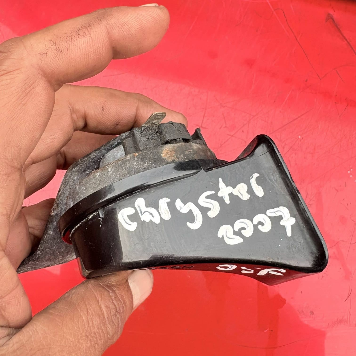Chryster 2007 Horn Woofer Signal Horn Gennuine