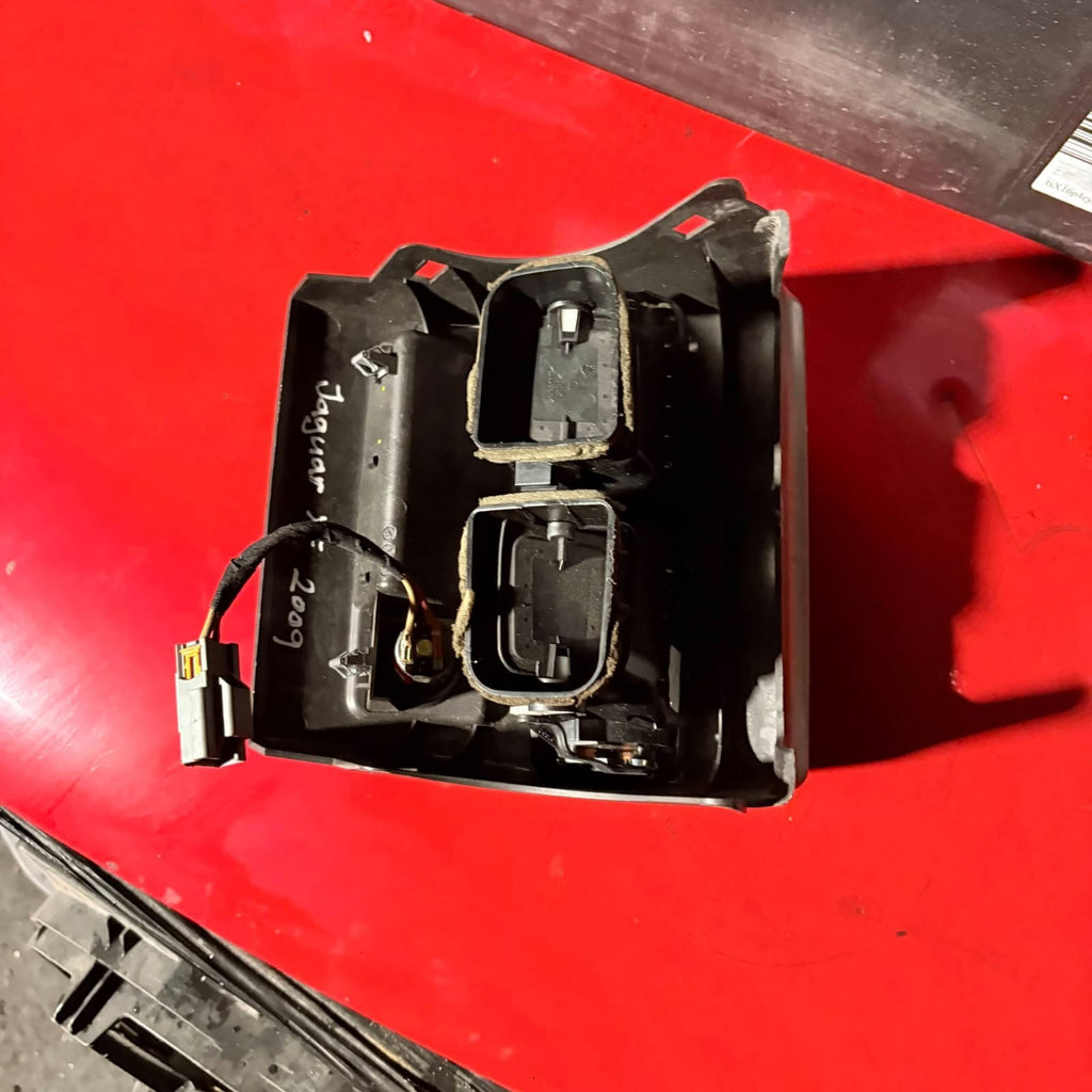 JAGUAR XF X250 2009 REAR AIR VENT GRILL CENTRE CONSOLE AX23-67846-A