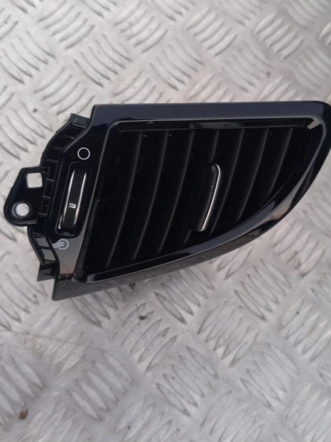 Kia Stinger CK 2017-2023 Dashboard Side Air Vent LH 97490J5900FHV Gloss Black