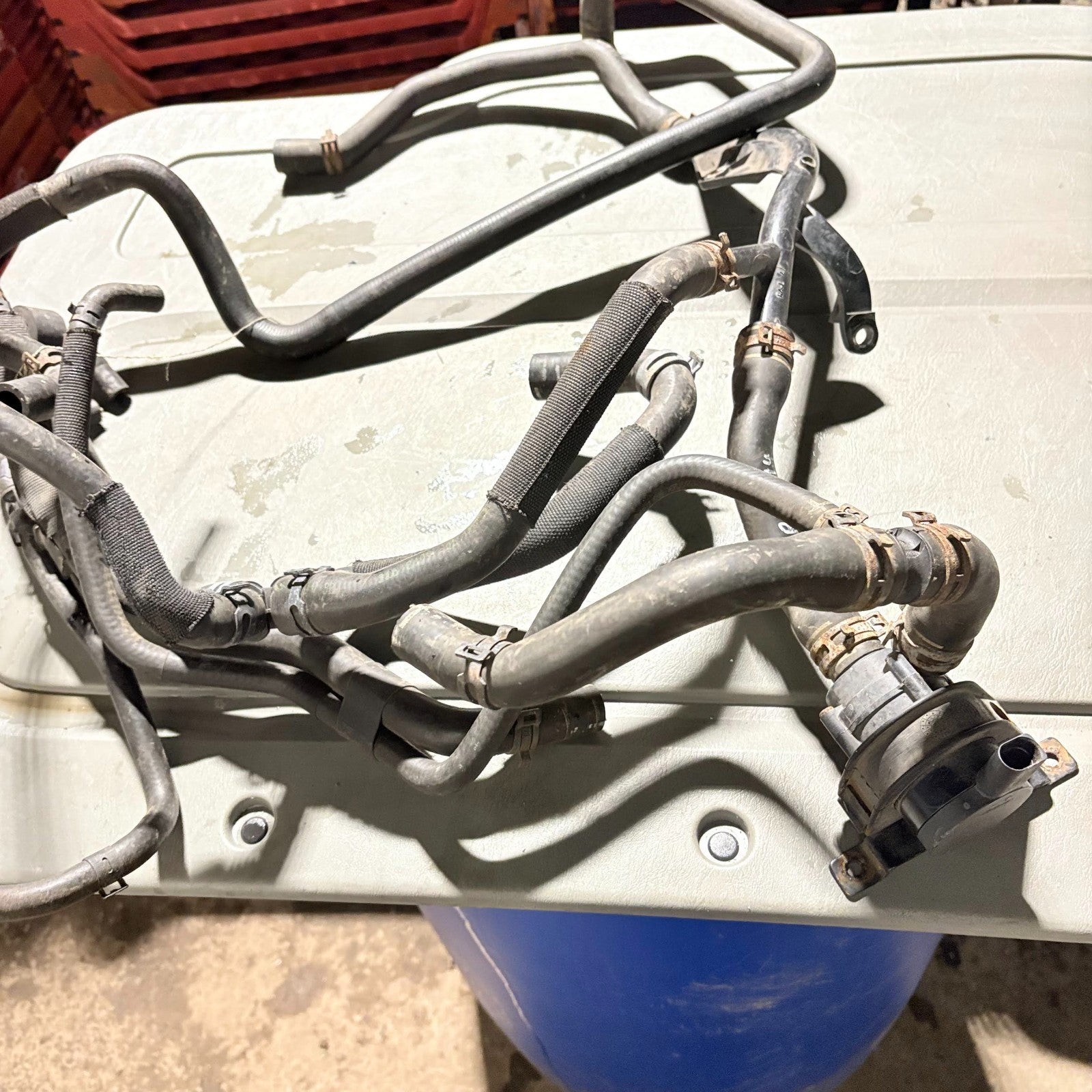 Skoda Roomster 5J 2014 Engine Coolant Thermostat Housing & Hose Pipework