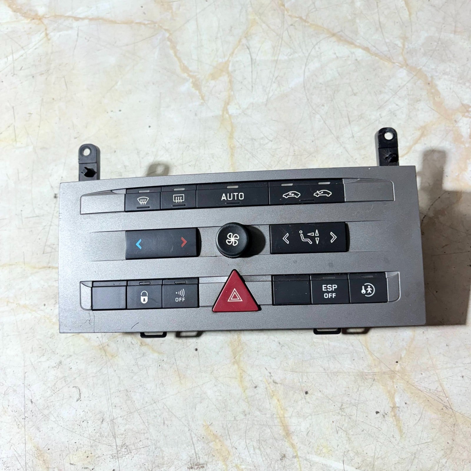 PEUGEOT 407 HEATER CONTROL UNIT 96610448YW