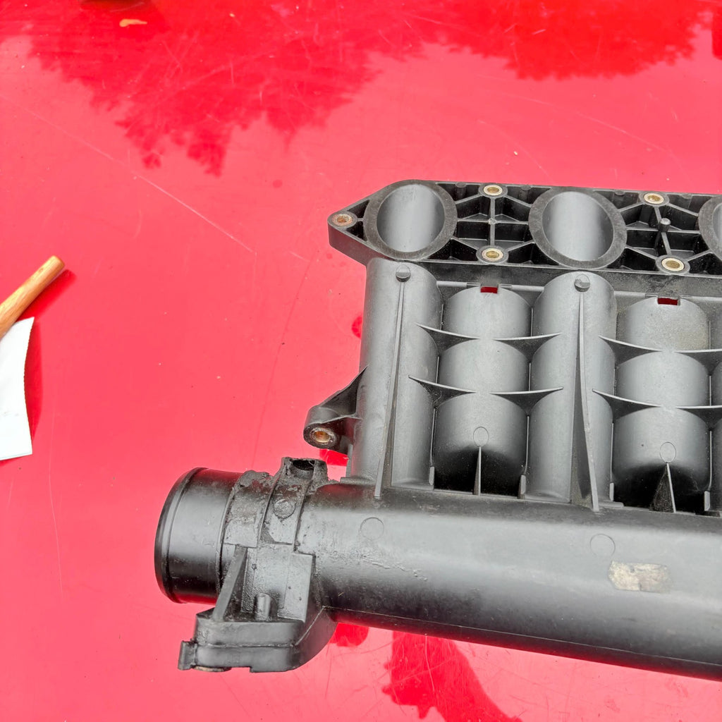 Mercedes Vito W638 1996-03 Sprinter 2000-05 2.2 CDI Intake Manifold A6110902537