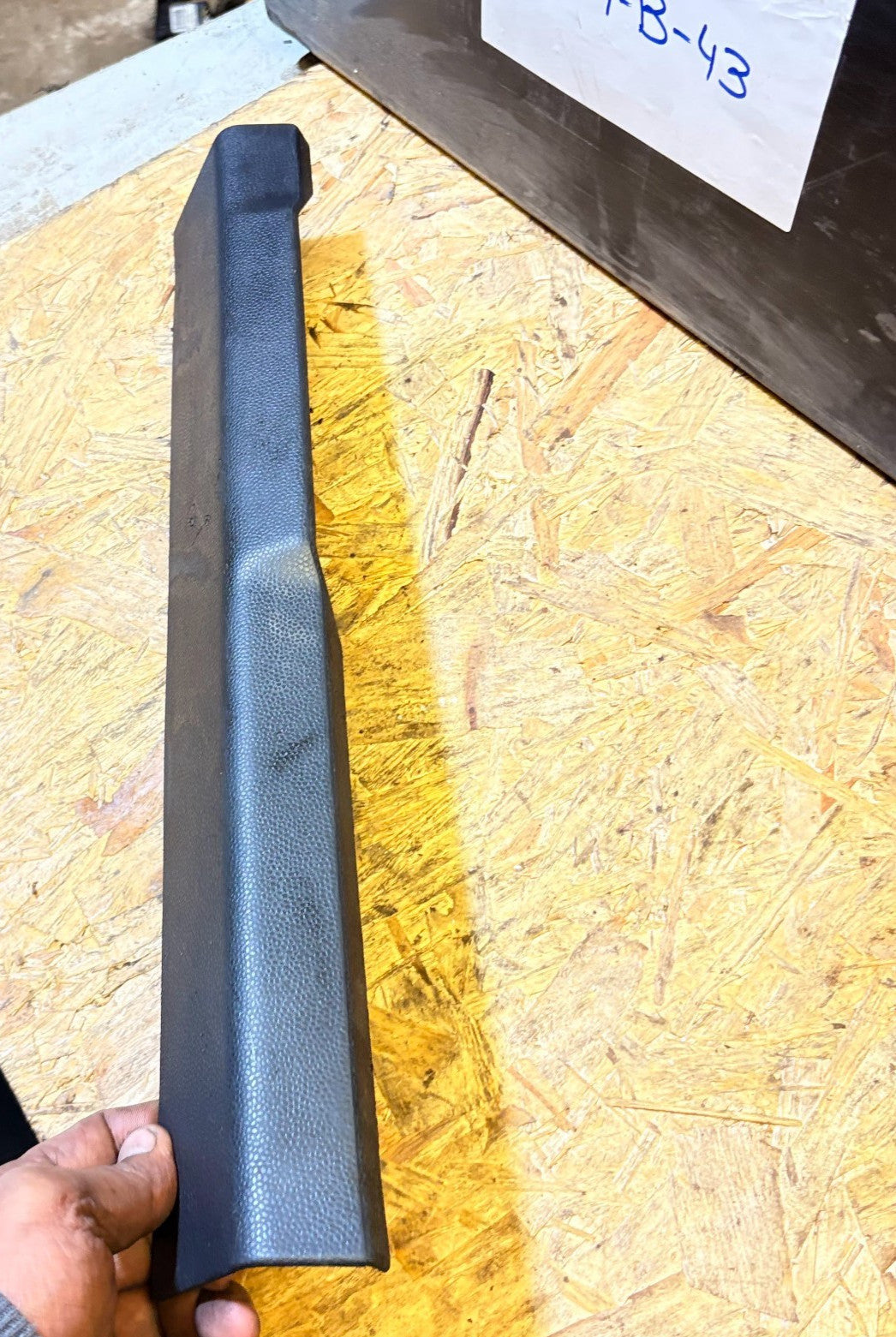 FORD FIESTA ST 2021OFFSIDE RIGHT FRONT SILL COVER TRIM PANEL 8A61A13200A
