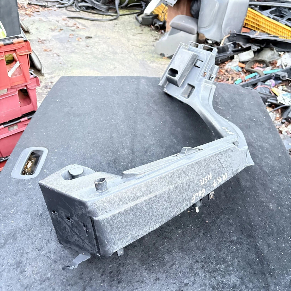 VW Golf MK7 MK7.5 interior boot trim (passenger rear) 5G6867761E 82V NSR