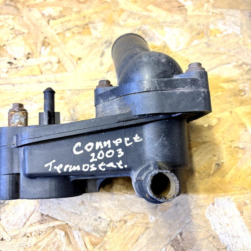 Ford Focus 11/04-06/08 Coolant Thermostat Housing 2S40-8594-AB 2S408594AB