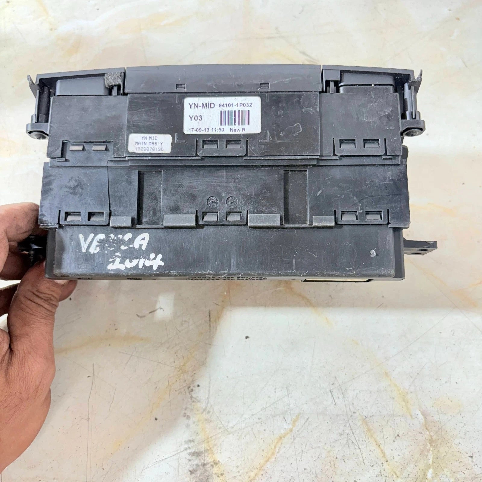 KIA VENGA SCREEN DISPLAY 94101-1P032 MULTIMEDIA INFORMATION DASHBOARD 2014