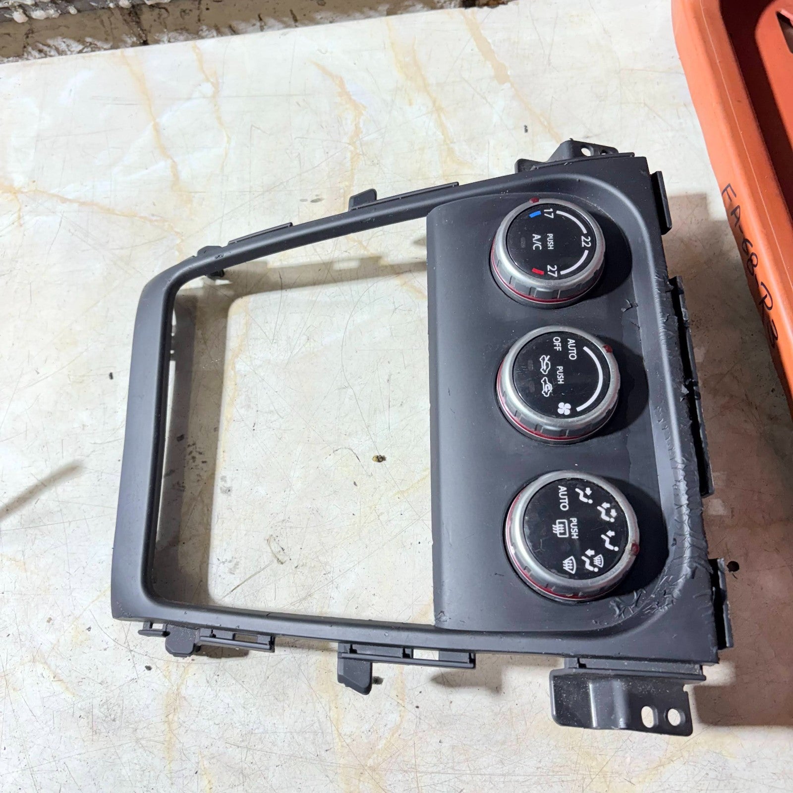 2006-2014 SUZUKI SX4 MK1 HEATER CONTROL PANEL 39510-79J02