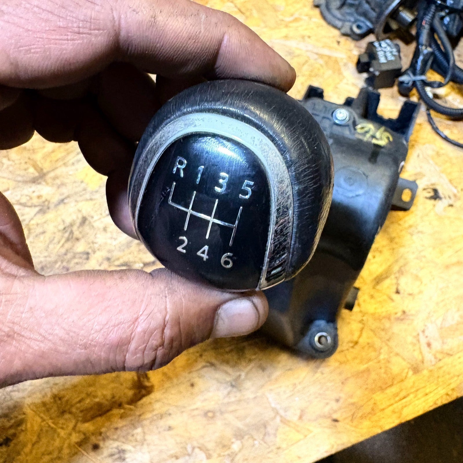 Nissan Pulsar C13 2014-2018 6 Speed Manual Gear Shifter Selector 34101-3ZV0A