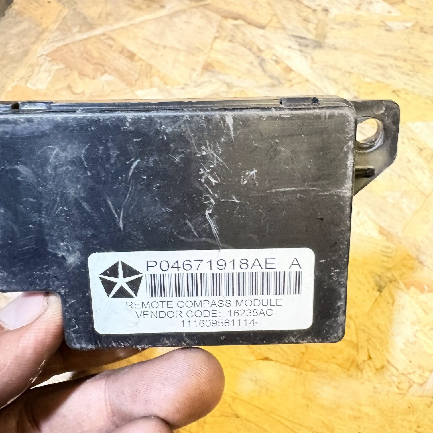 DODGE CALIBER 2006 5DR 2.0 DIESEL REMOTE COMPASS MODULE ECU P04671918AE