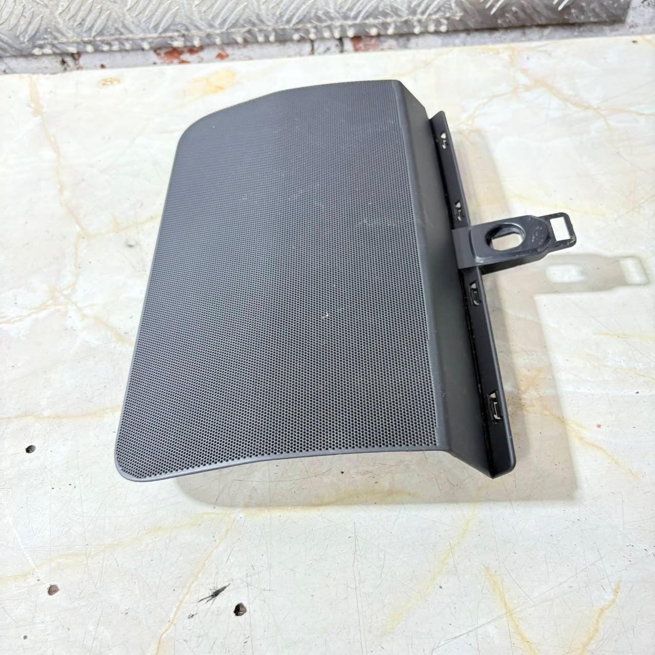 LAND ROVER RANGE ROVERSPORT II L494 CK52-04454-A-PIA-02 OtherTrim Parts3.00 2017