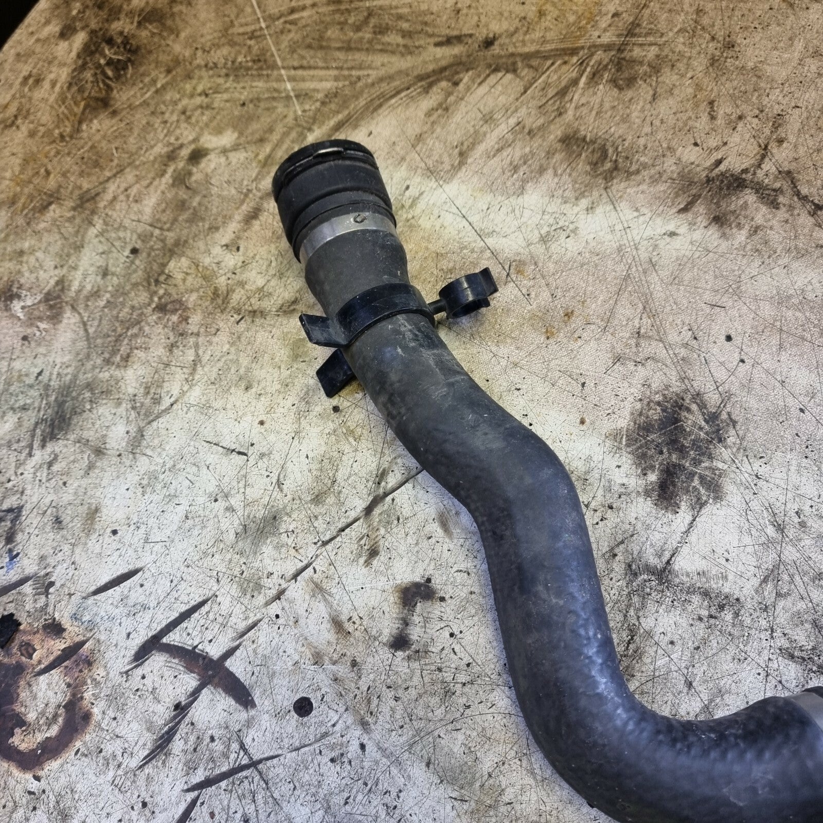BMW X5 E53 4.4i 4.6is V8 2000-2003 Lower Radiator Coolant Hose 11537500750