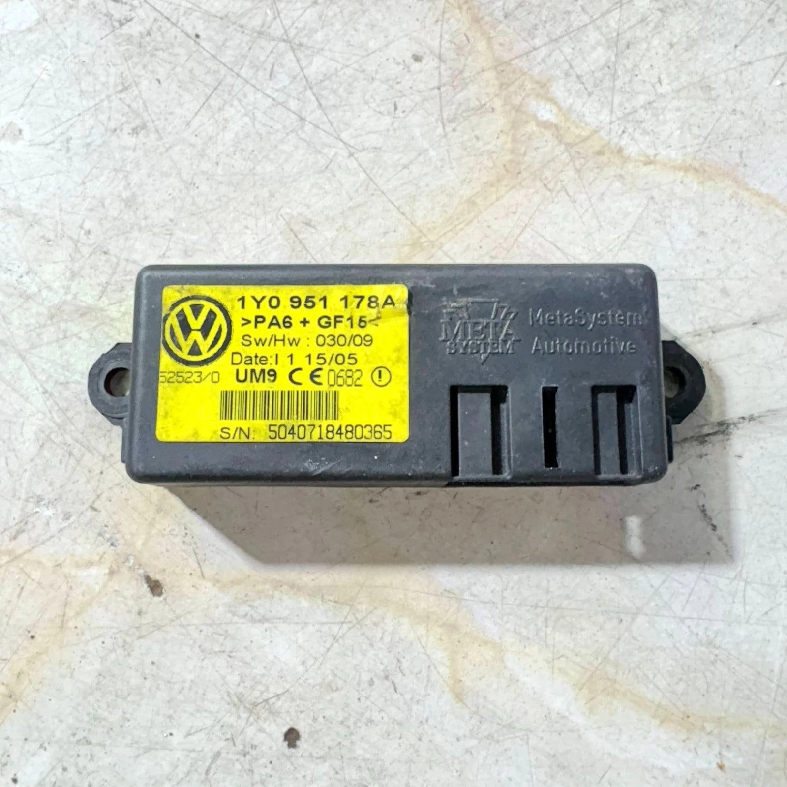 VW Beetle 06 Left Convertible Alarm Movement Motion Detector Sensor 1Y0951178A