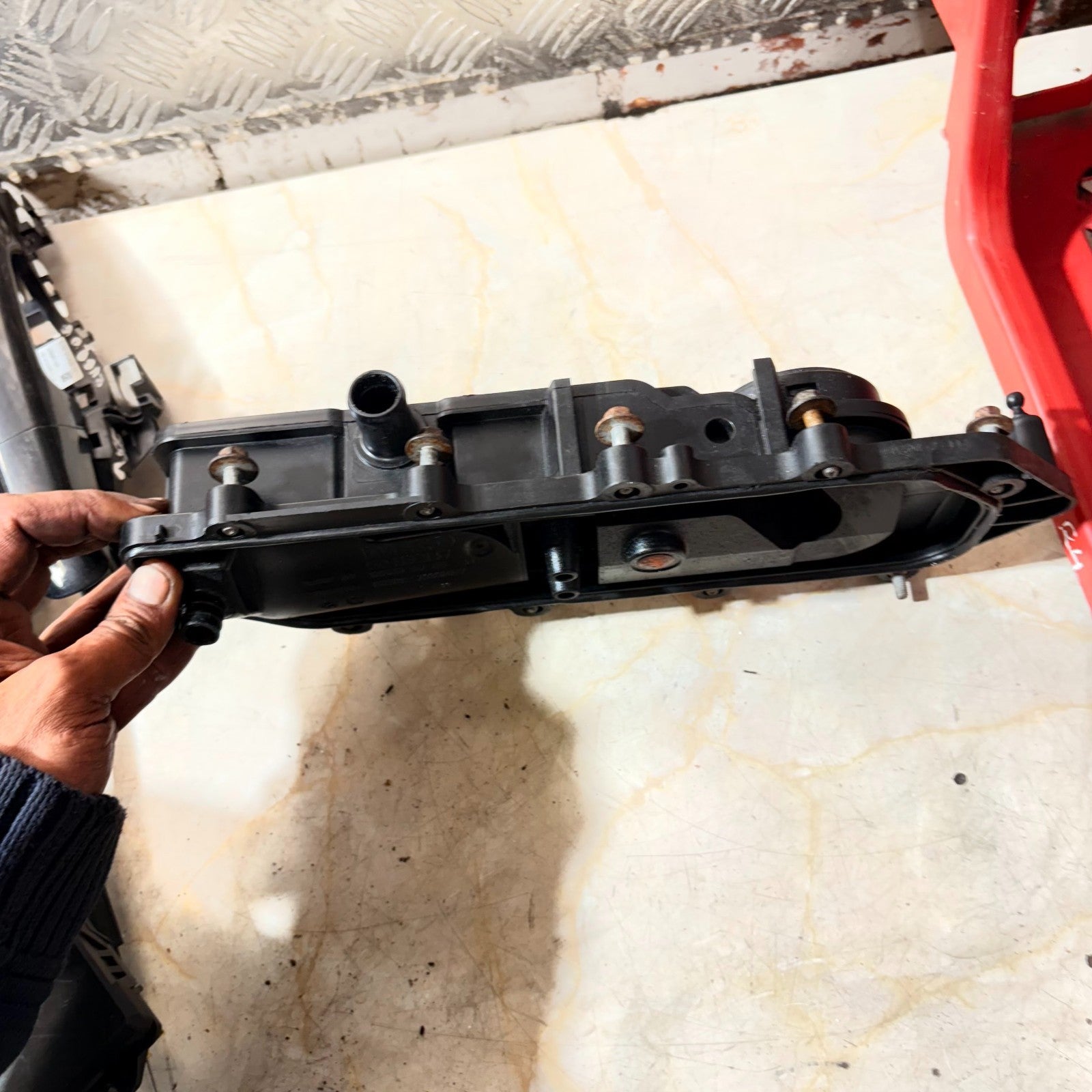 IVECO DAILY 2007-2011-OIL SEPERATOR BREATHER 504132147