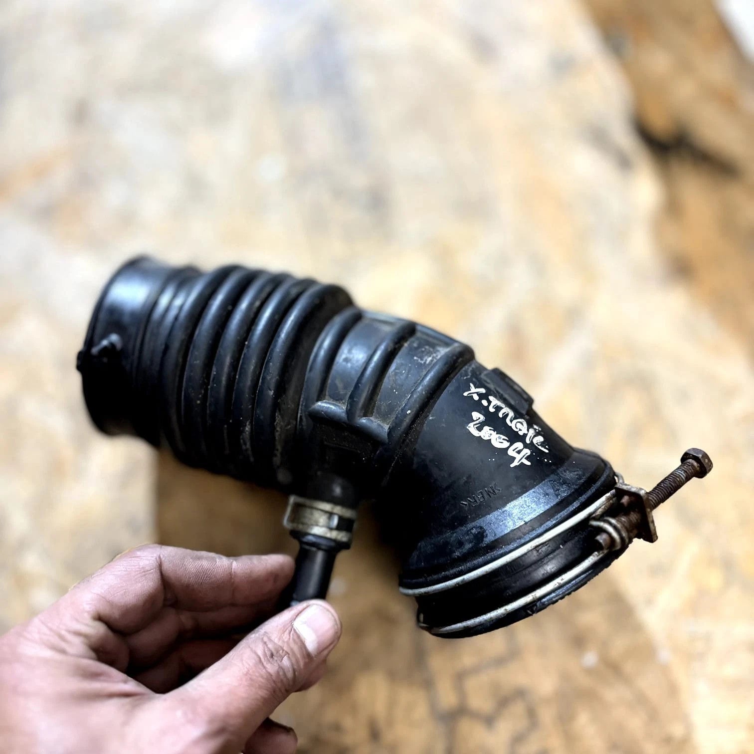 RARE Rubber Air Intake Mass Flow 16578-ED00A Air Hose for Nissan Tiida 1.6 2004