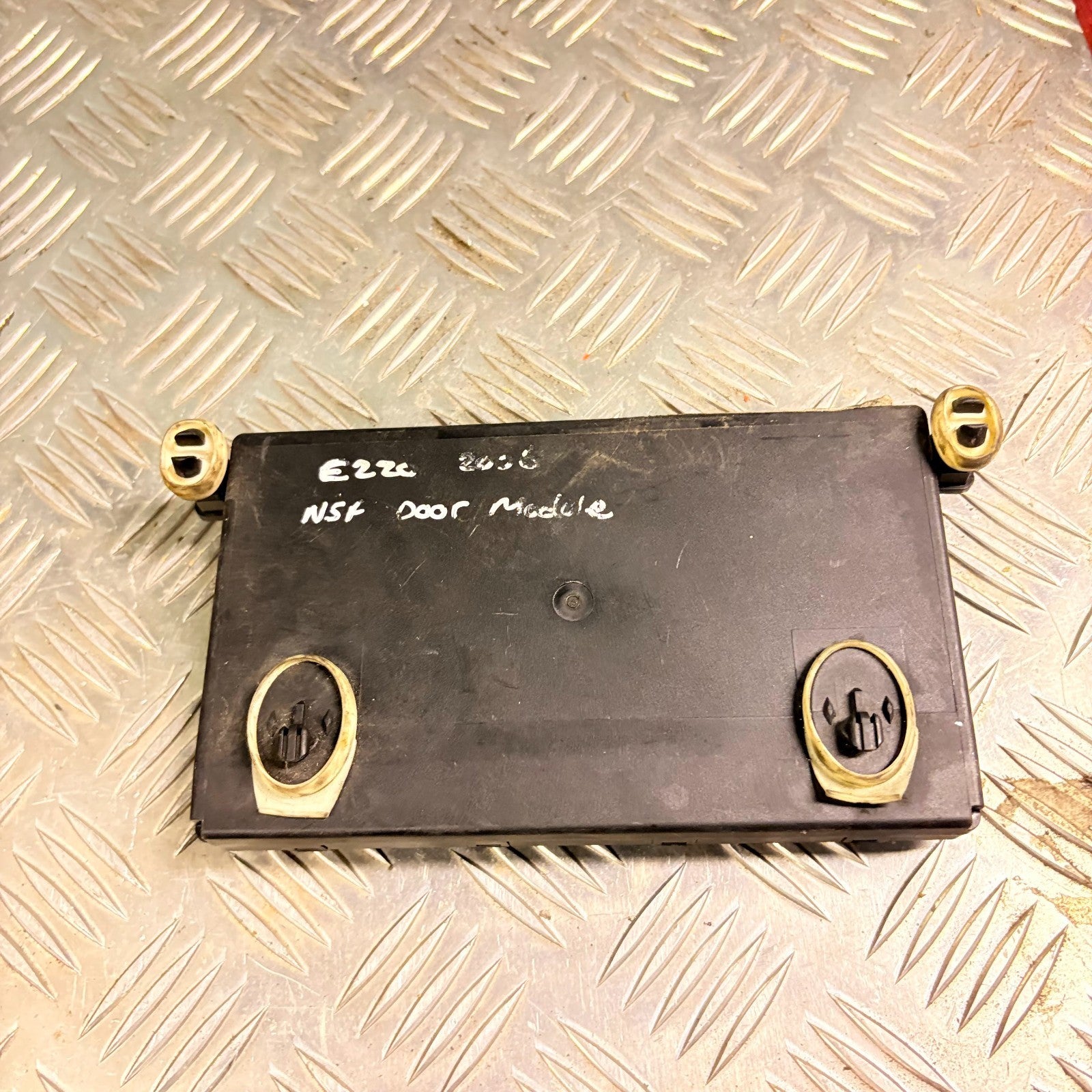 Mercedes E Class W211 E220 2002-2009 Front Left Door Control Module 2118701126