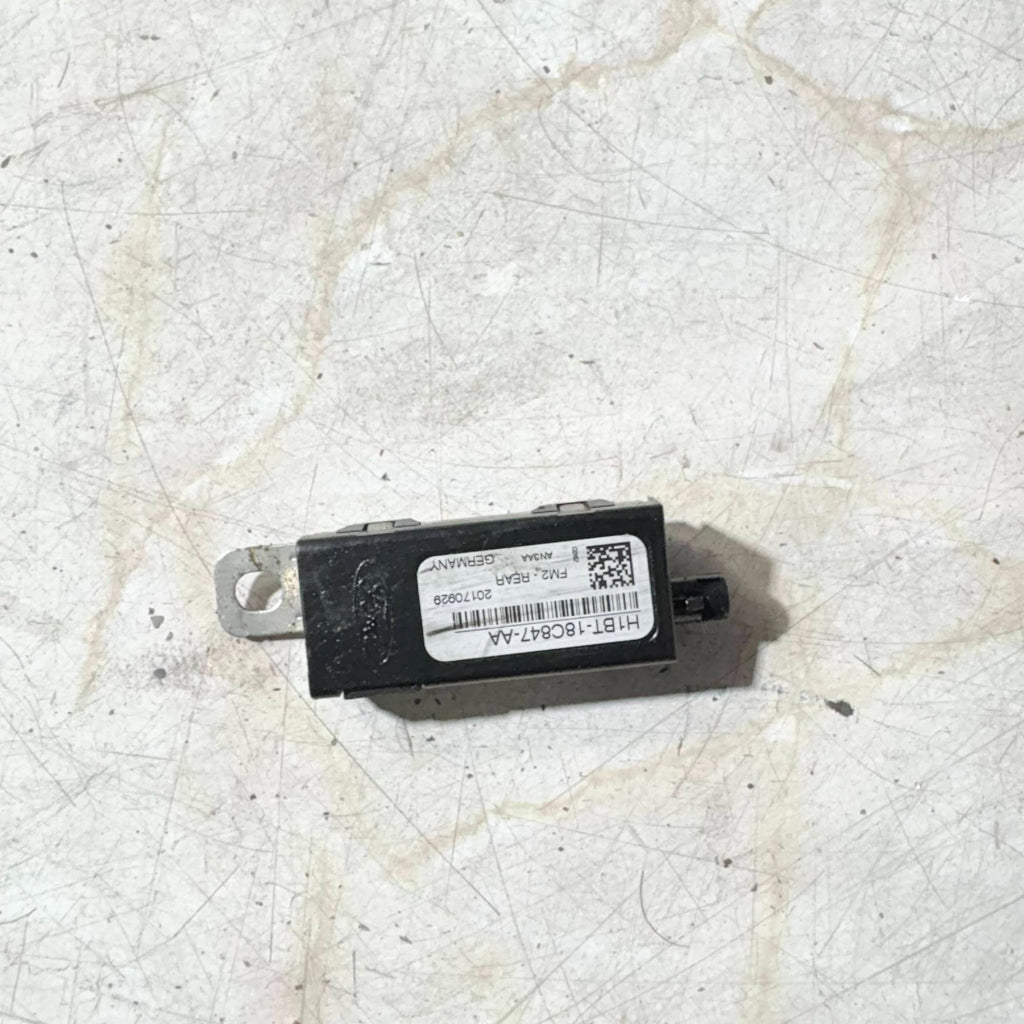 FORD FIESTA MK8 2017-2021 ANTENNA AMPLIFIER MODULE H1BT-18C847-AA