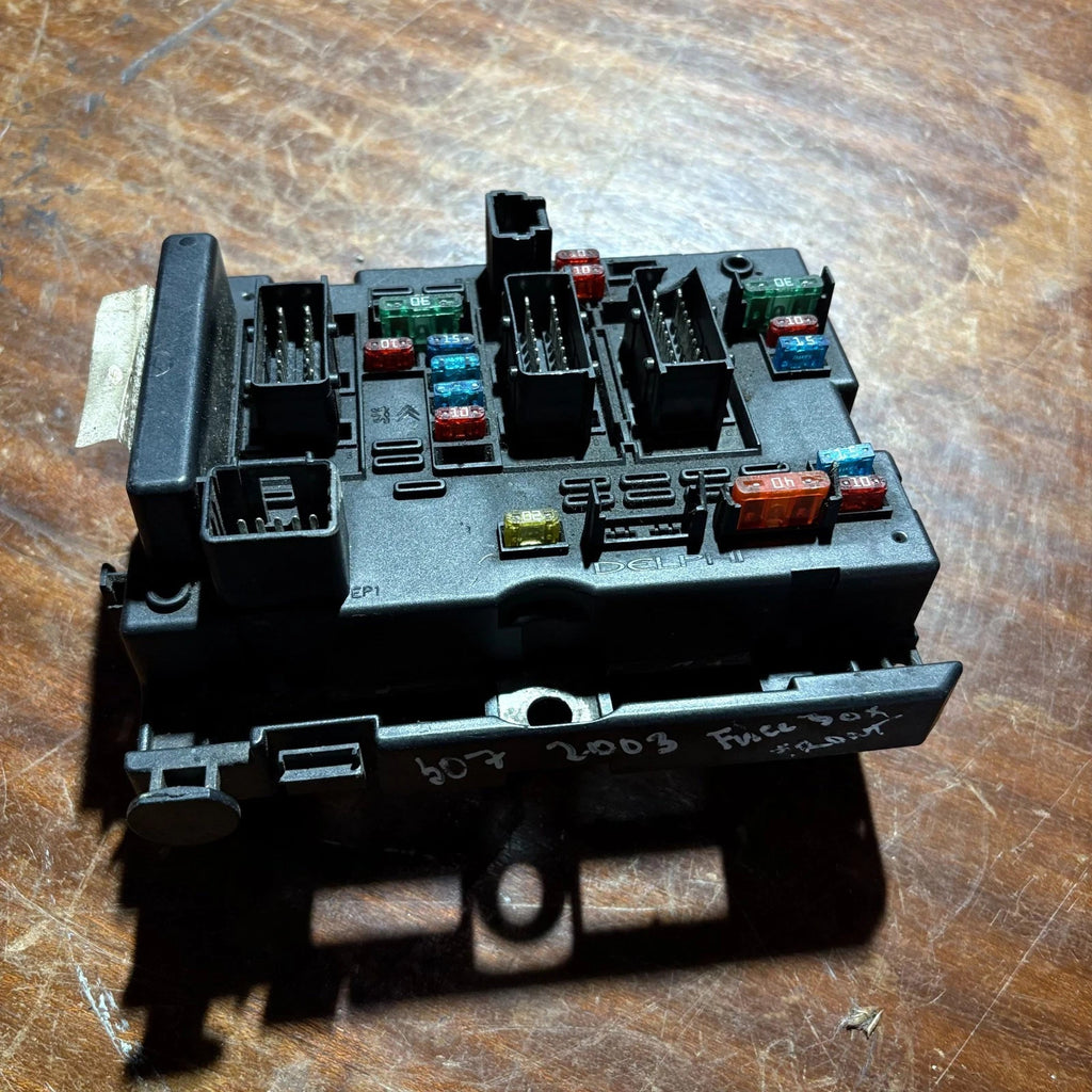 Peugeot 206 307 Citroen C3 C5 2001-2009 Engine Fuse Box Module BSM B2 9650664180