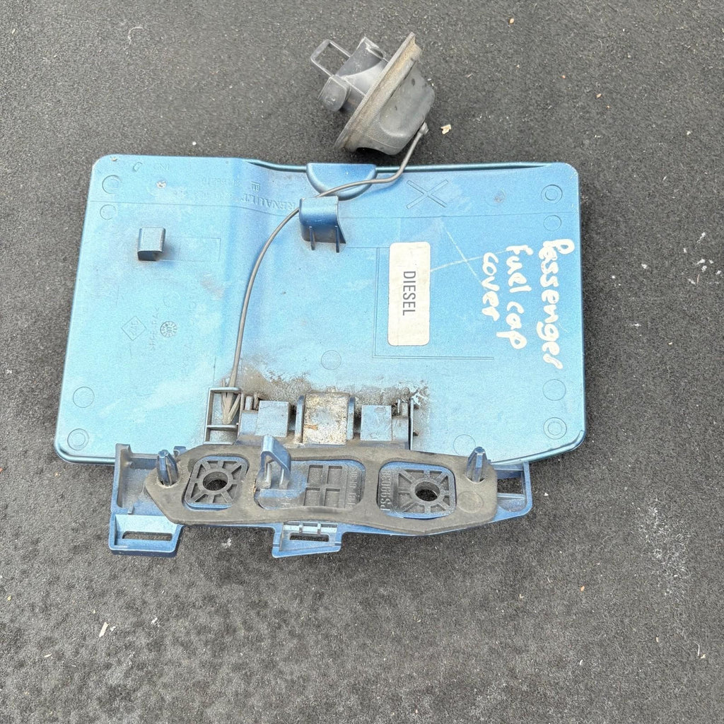 8200023826 Fuel Flap Cover Cap Lid Renault Trafic MK2 Opel Vivaro A 01-14