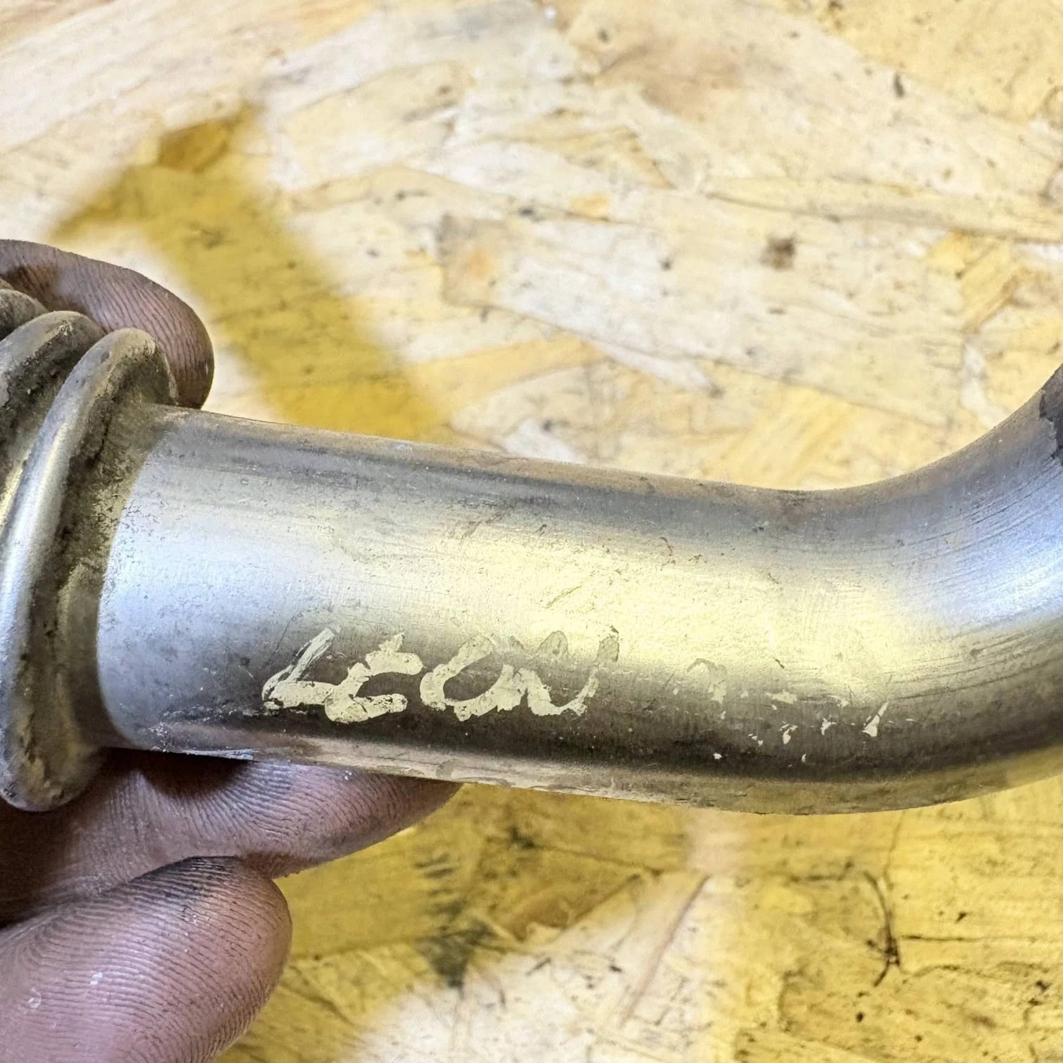 VW GOLF MK6/PASSAT B7 2.0 TDI EGR PIPE 03L131521A