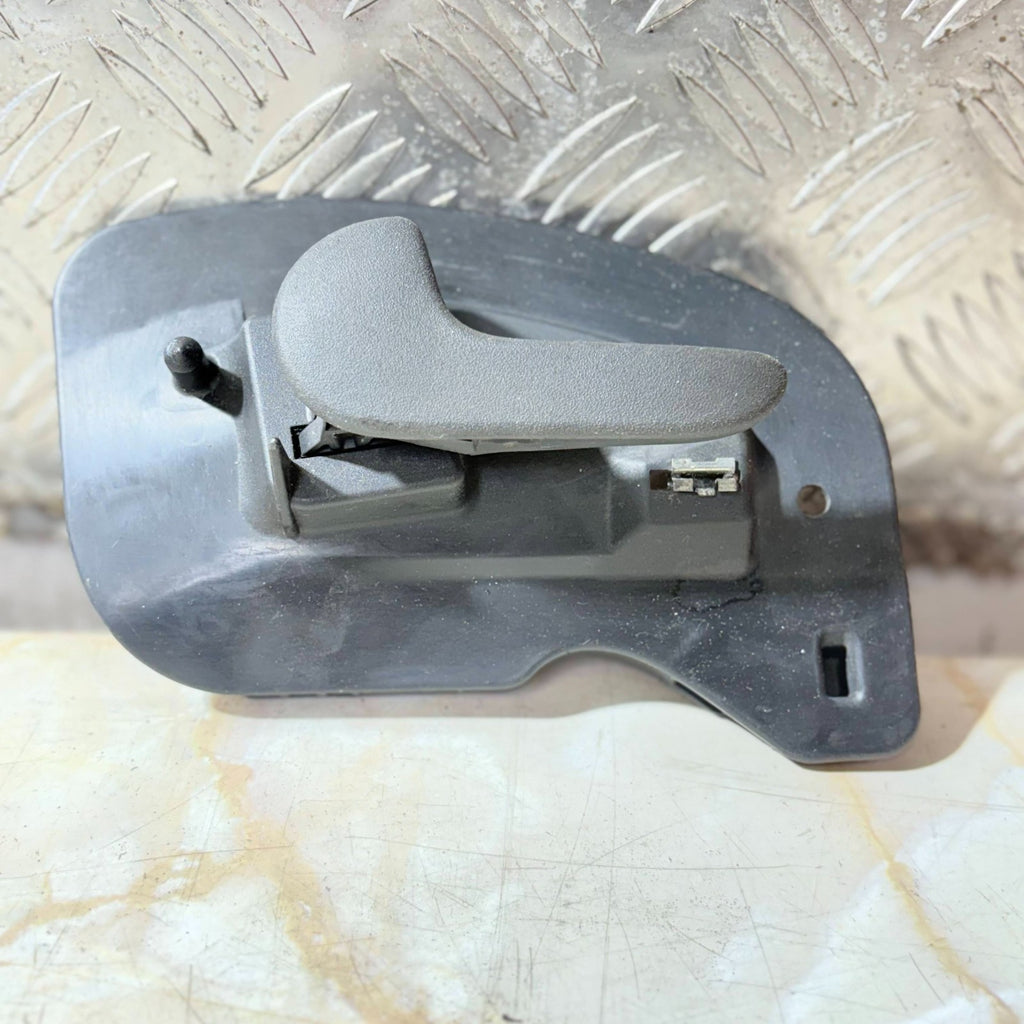 VAUXHALL CORSA 2007-2014 INTERIOR DOOR HANDLE FRONT LEFT PASSENGER SIDE 13110956