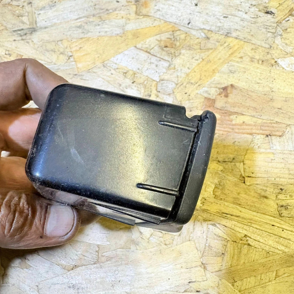 REAR CENTER ASHTRAY ORIGINAL FOR HONDA CIVIC 01-06 83480-S3N-0030