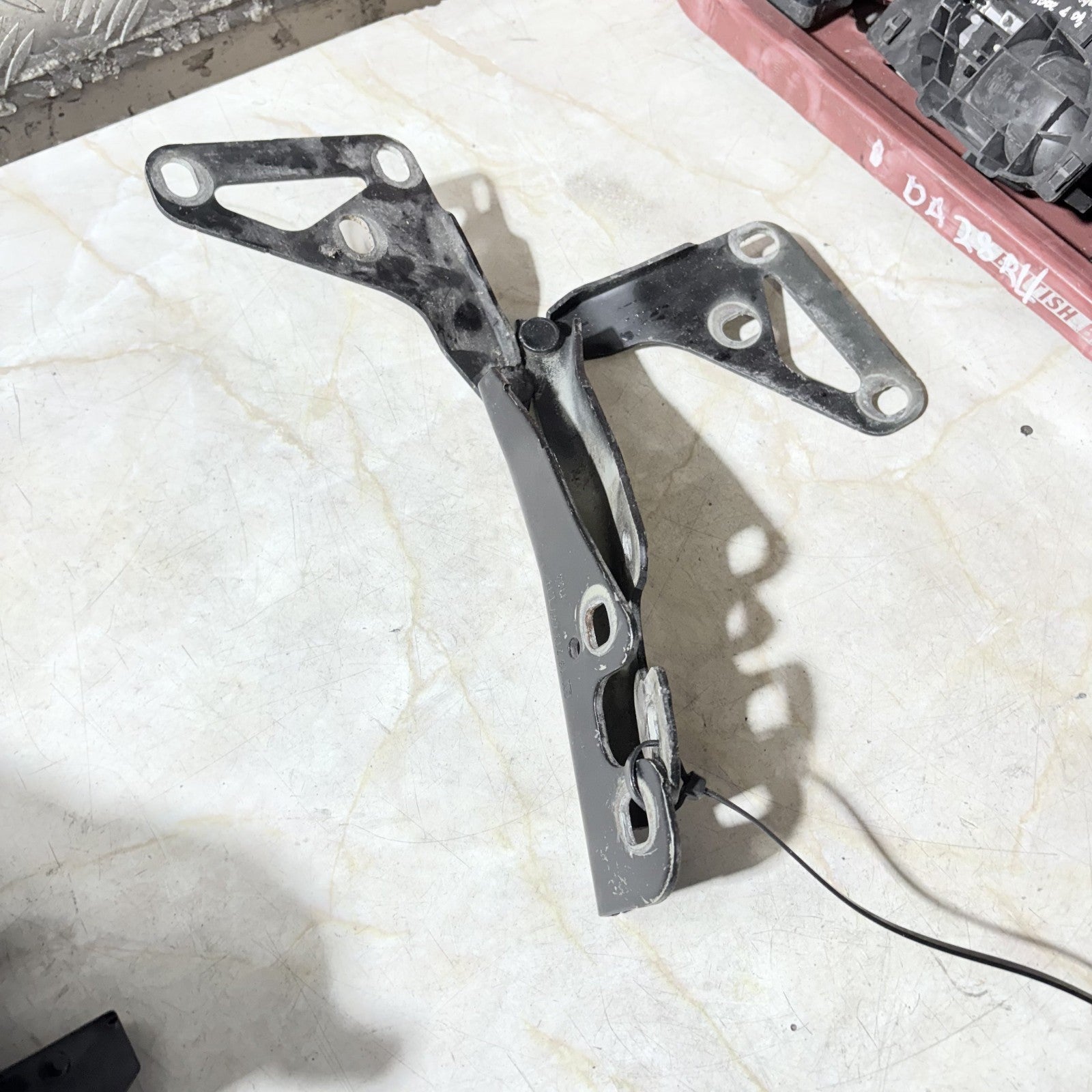 Opel Astra 2006 Set bonnet hood hinge Left/Right Front