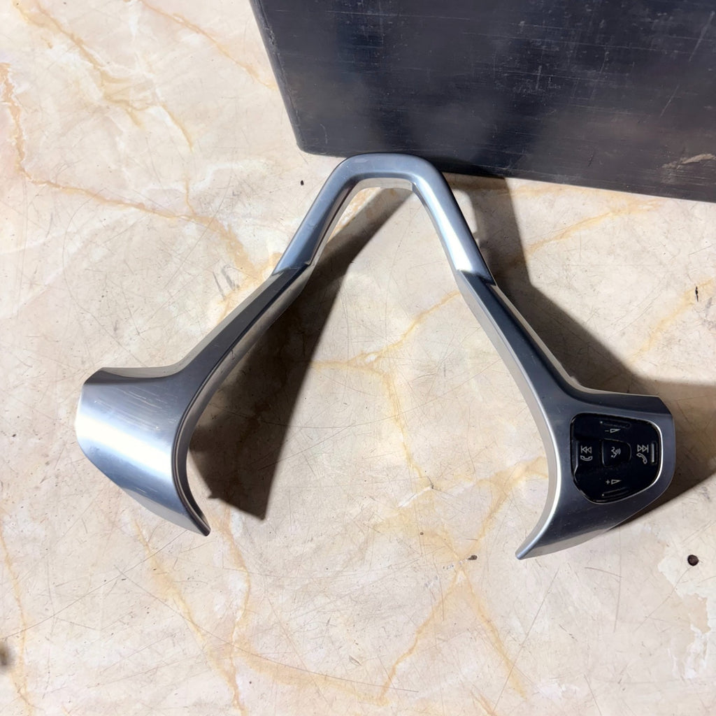 FORD FIESTA STEERING WHEEL MULTIFUNCTION TRIM 34139229 2009-2018