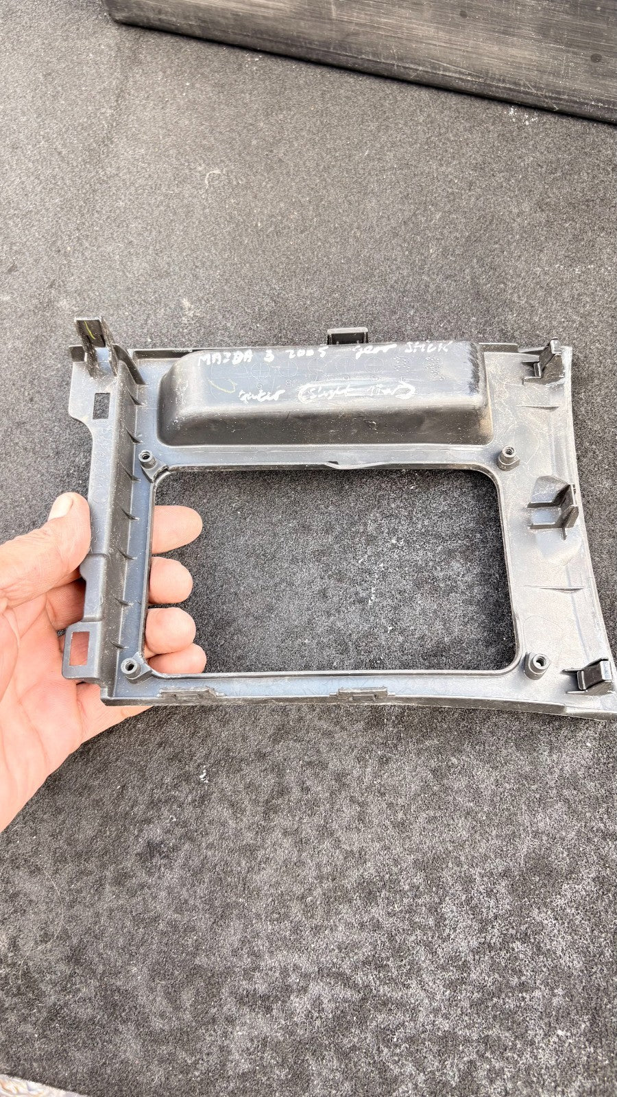 Mazda 3 Centre Console Gear Selector Surround Trim Panel Silver 2004-2009