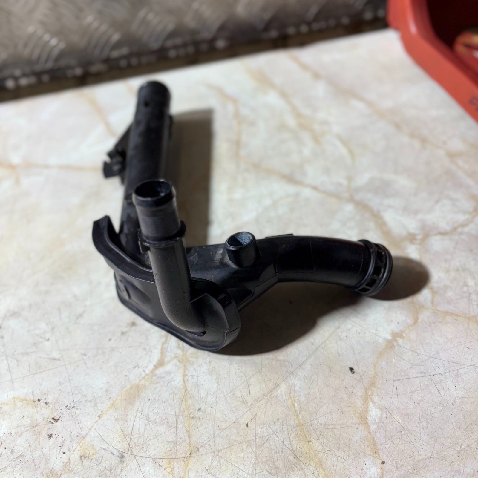 NISSAN PULSA 2014-2018 WATER COOLANT PIPE HOSE 21047-3766R