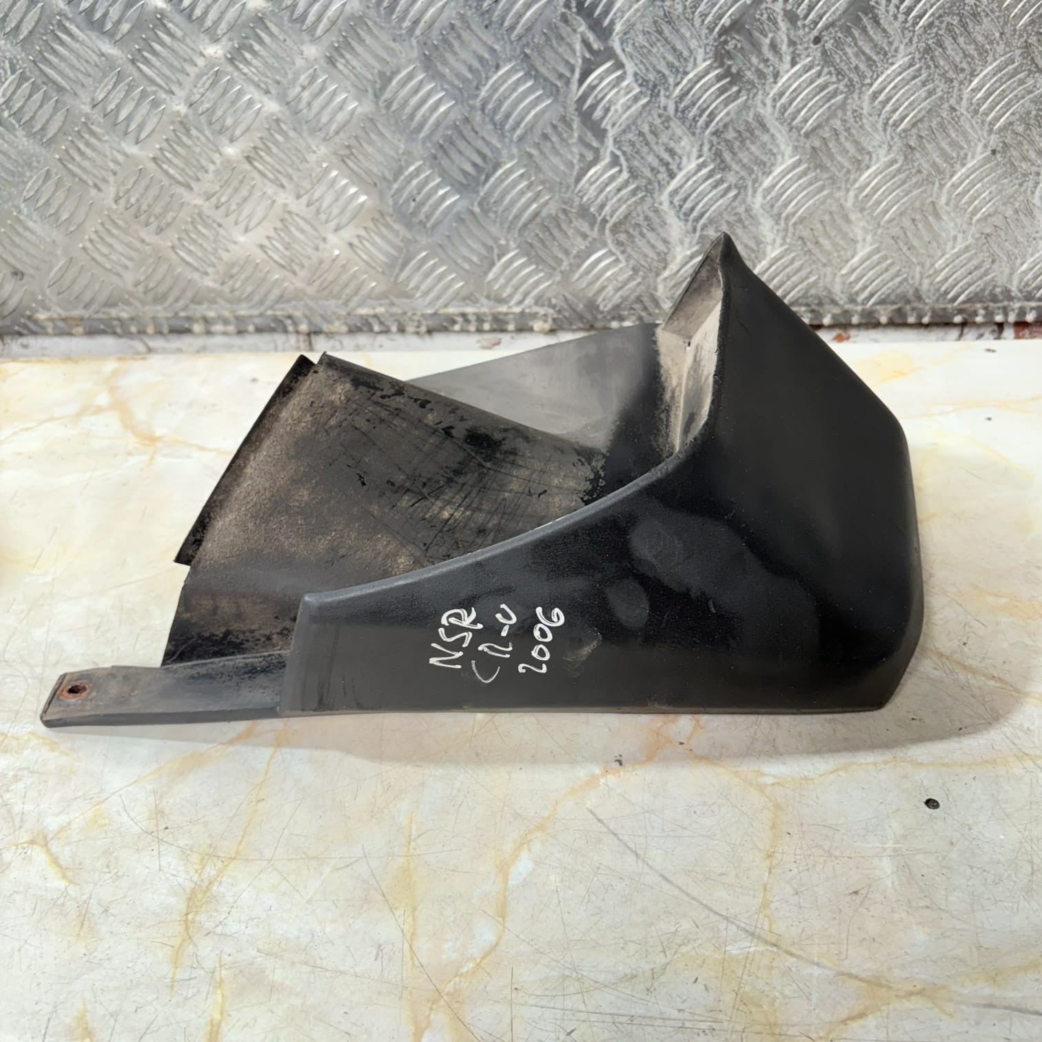 2007-2011 Honda CR-V Mk3 NSR Left Rear Mud Flap Splash Guard 75830-SWA-003