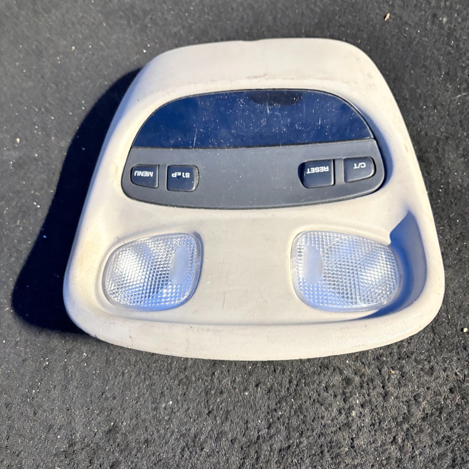 Jeep Cherokee KJ 2002-2007 Overhead Console Roof Light Clock Display 56010351AB