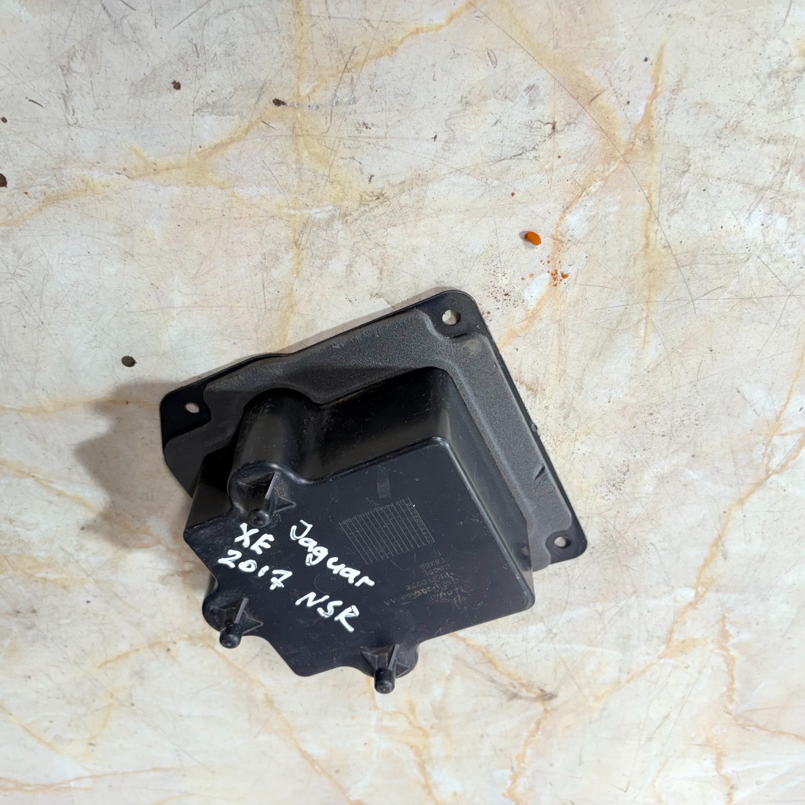 Jaguar XE X760 2.0D Rear Left Door Control Module ECU GJ32-14D619-BA 2015-2023