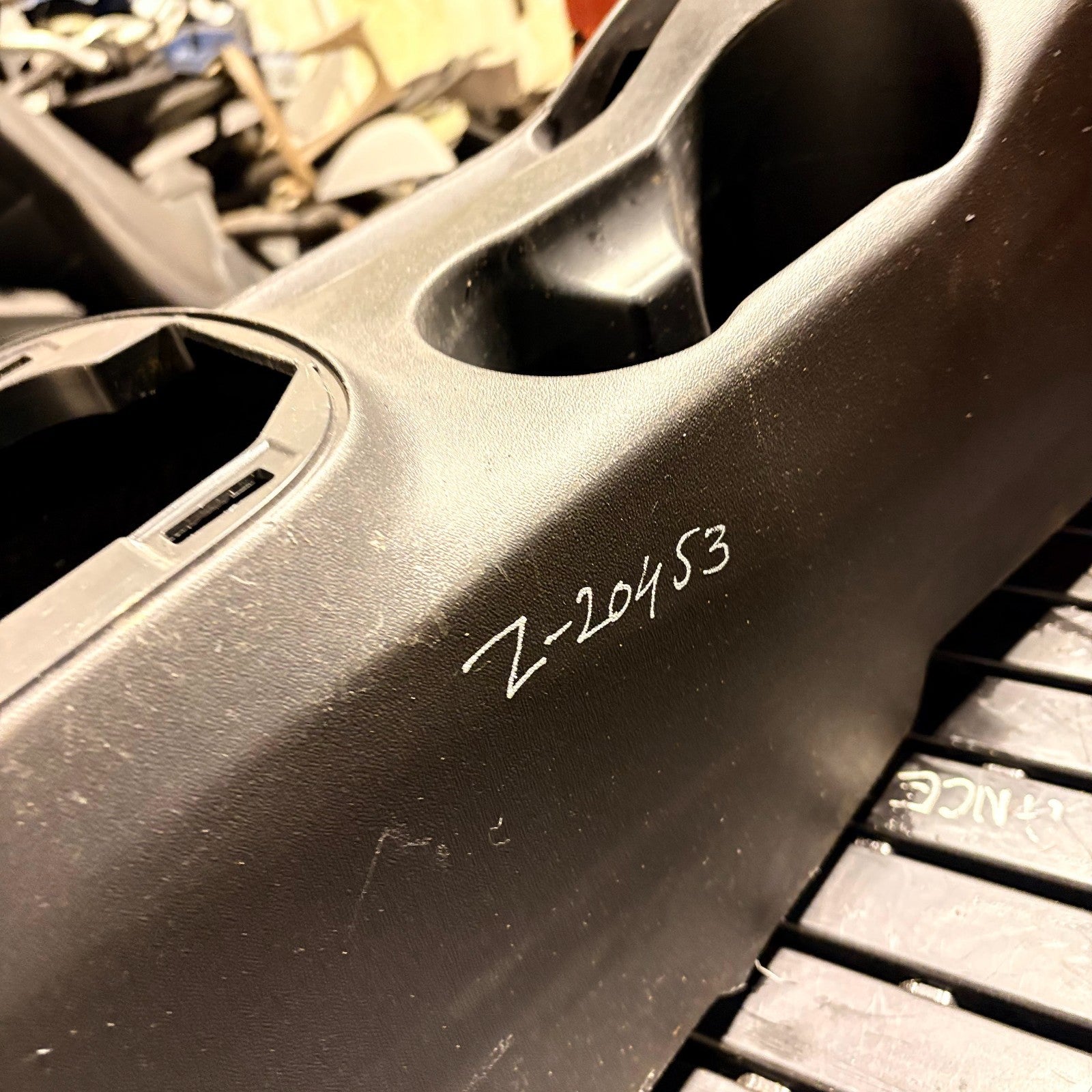 2010-2013 Kia Soul Center Console Black 846112K000