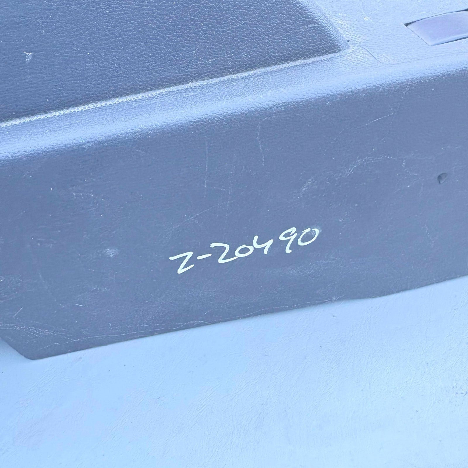 Suzuki Ignis Mk2 1.3 DDiS 5 Door 2003-2007 Rear Tunnel Console 75812-86G0