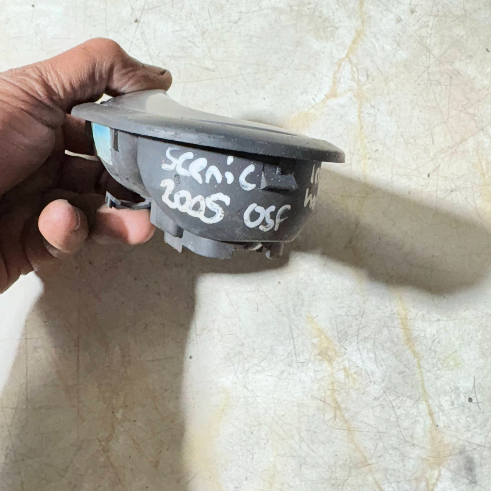 RENAULT SCENIC 2005 INTERIOR DOOR HANDLE FRONT RIGHT DRIVER SIDE