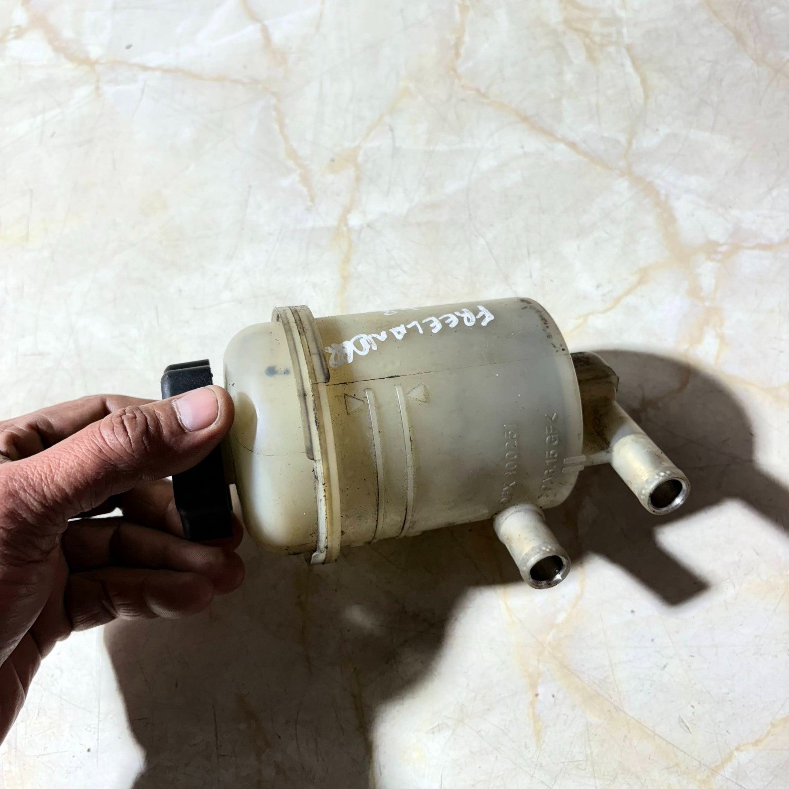 Land Rover Freelander 1 L314 Power Steering Reservoir Bottle QFX100252 1997-2006