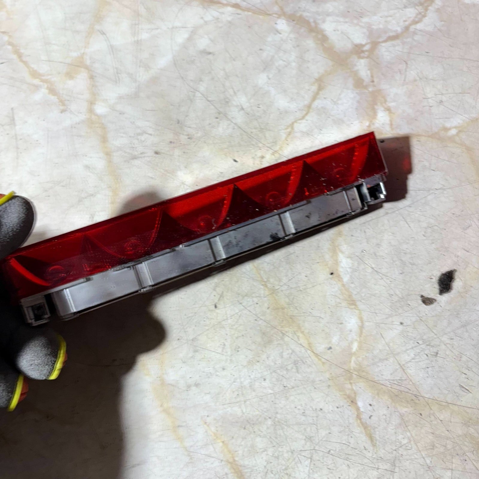 FORD KA 2003 3DR REAR TAILGATE THIRD BRAKE LIGHT