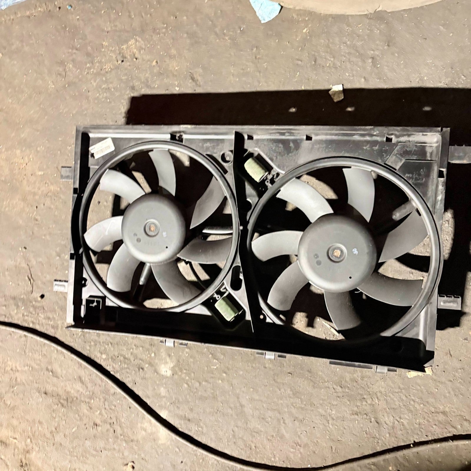 2011 VAUXHALL INSIGNIA ENGINE COOLING RADIATOR FAN P0270003