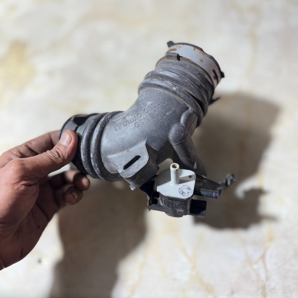 Air Hose Pipe 17880-0Y010 A1 TOYOTA YARIS 2005-2011