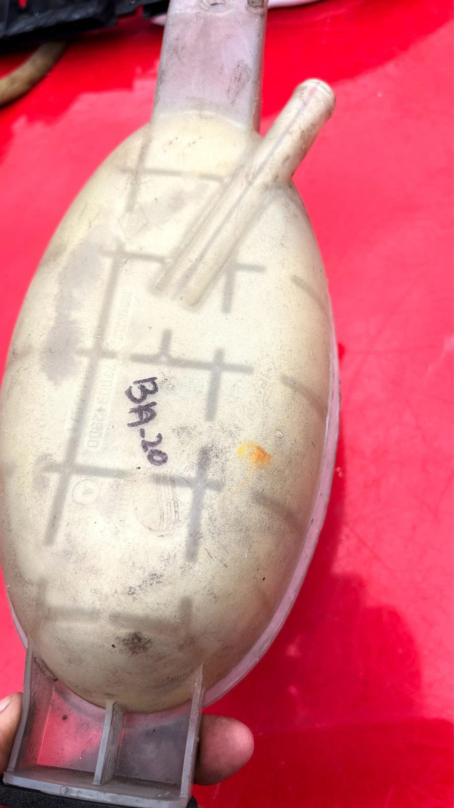 Renault Trafic Water coolant expansion tank reservoir Bottle 1.9 2.0 DCI VIVARO