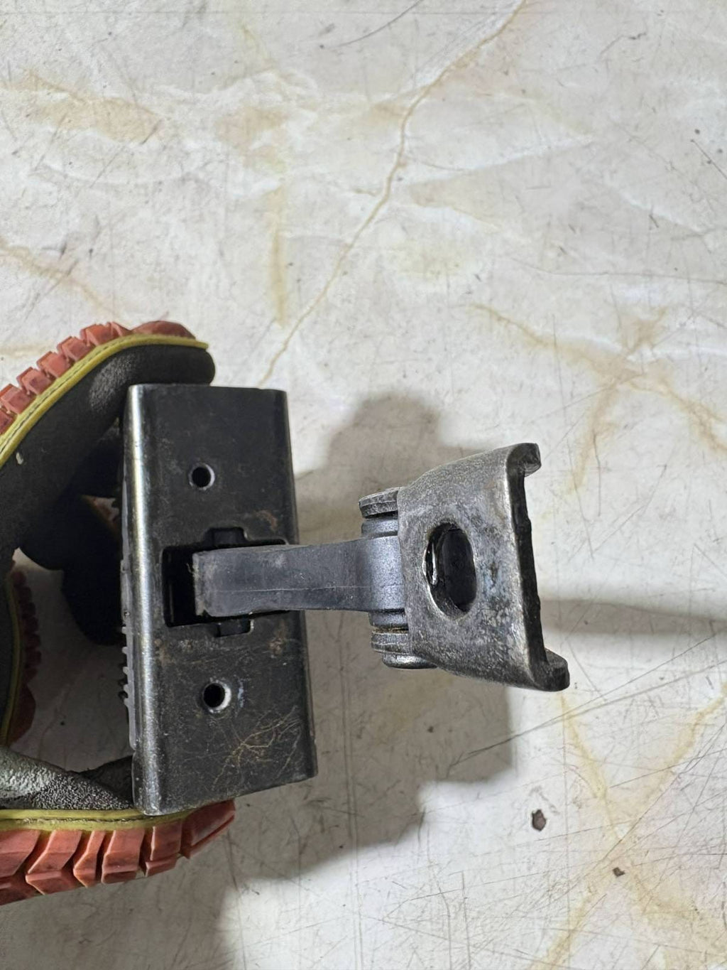 BMW 3 Series E46 Coupe 1999-2006 Left NS Door Check Strap Hinge 7026384