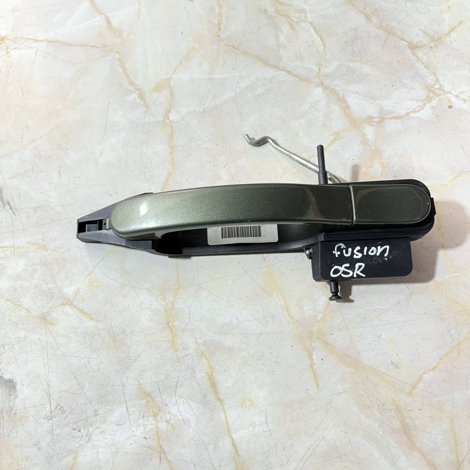 2n11n264a26cn 2n11n26Door HandleExterior, rear right side for F UK205792-29-2007