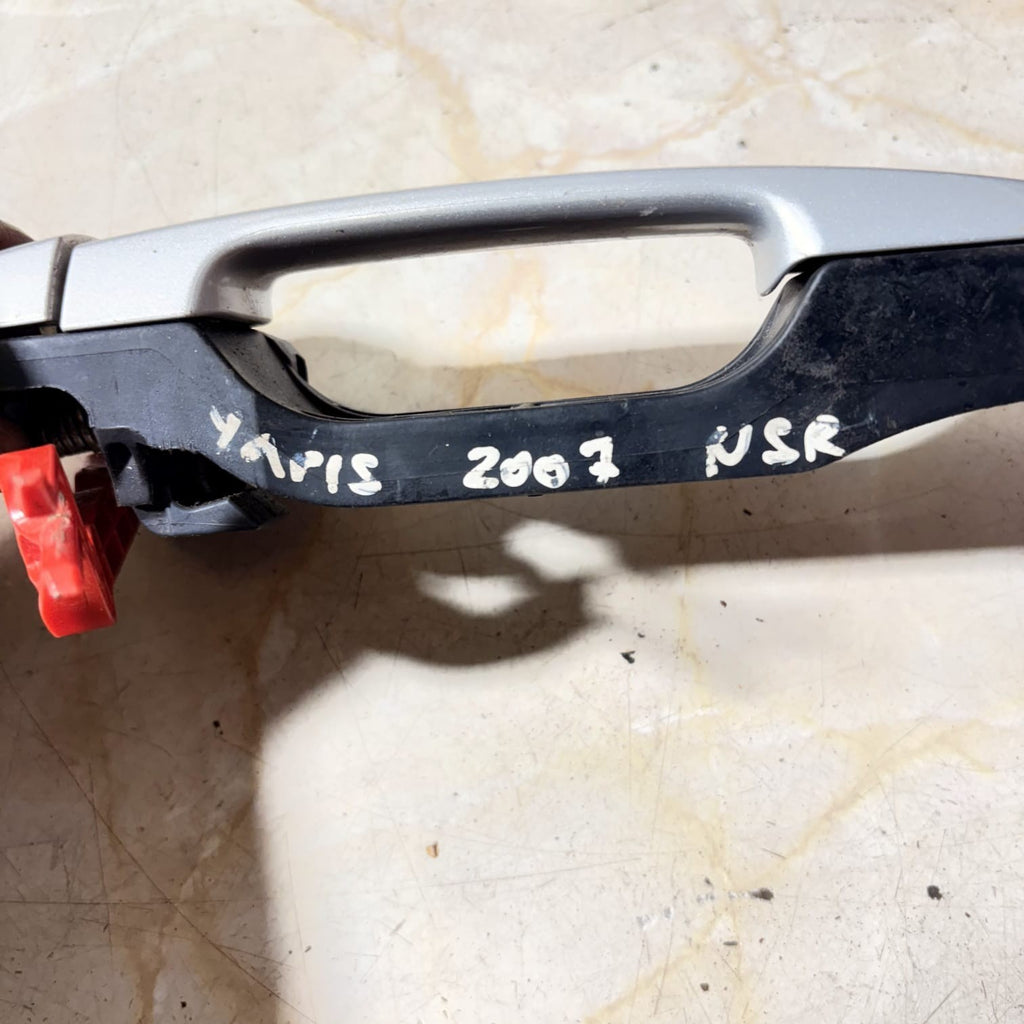 Toyota Yaris Mk2 2006-2011 5DR Rear Left NSR Exterior Door Handle Silver