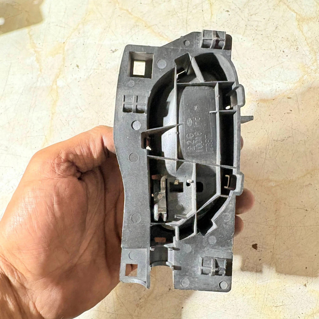 INTERIOR DOOR HANDLE FOR PEUGEOT 208